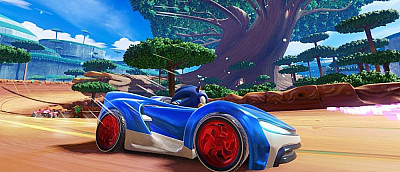  В геймплейном видео Team Sonic Racing ежик Соник зажигает асфальт во время гонки 